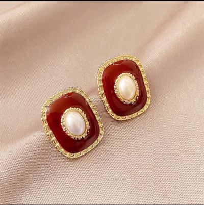 Сережки-квадрати з перлиною