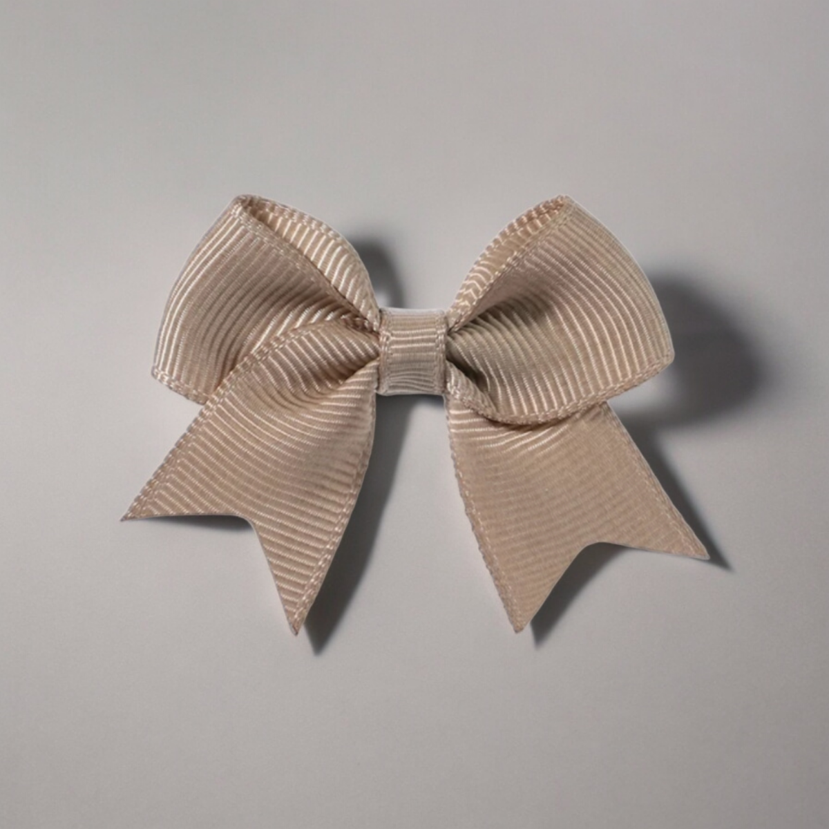 Класичні бантики для волосся з репсової стрічки (в асортименті)